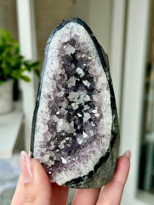 Druzy Amethyst With Calcite Free Form From Uruguay #1