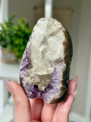 Druzy Amethyst With Calcite Free Form From Uruguay #2