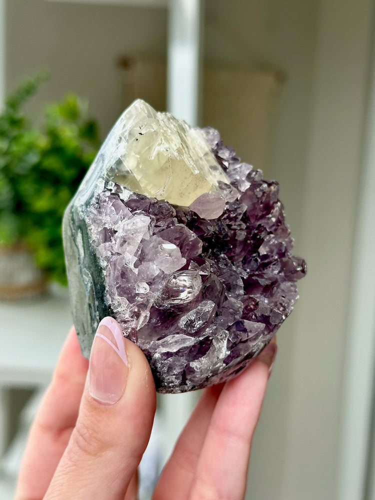 Druzy Amethyst With Calcite Free Form From Uruguay #8