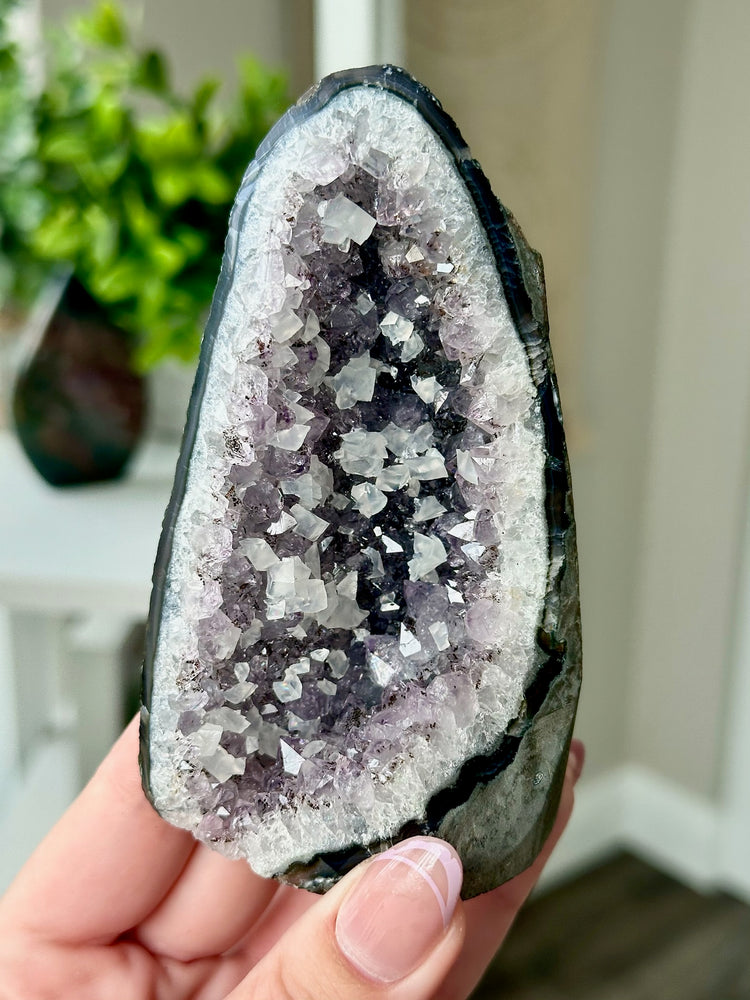 Druzy Amethyst With Calcite Free Form From Uruguay #1