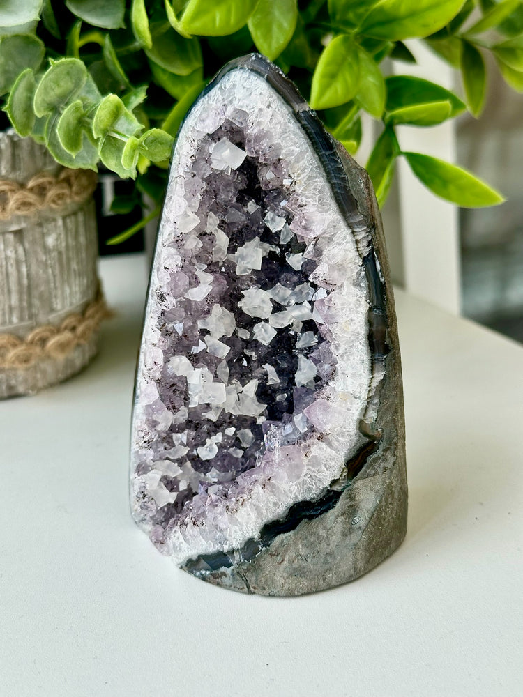 Druzy Amethyst With Calcite Free Form From Uruguay #1