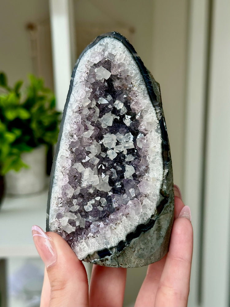 Druzy Amethyst With Calcite Free Form From Uruguay #1