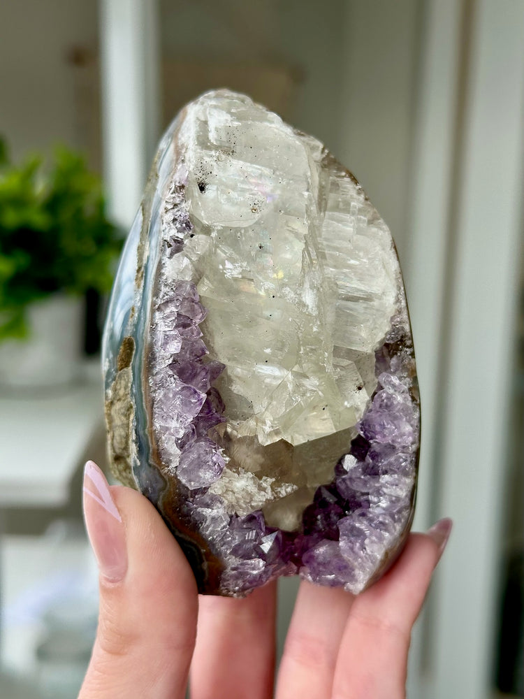 Druzy Amethyst With Calcite Free Form From Uruguay #2