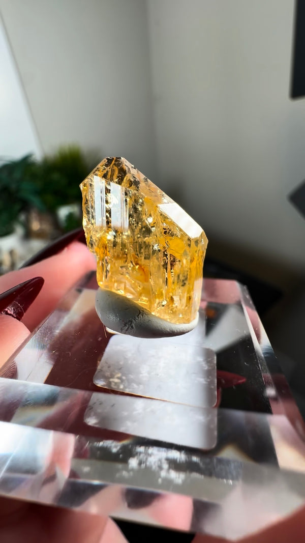 UV Reactive Imperial "Chrome" Topaz Specimen from Zambia • 3.65g